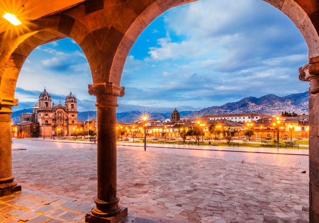 cuzco-plaza-armas-catedral
