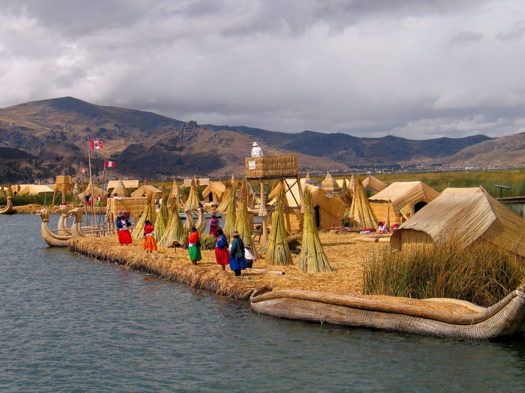 islas flotantes de los uros-lago titicaca